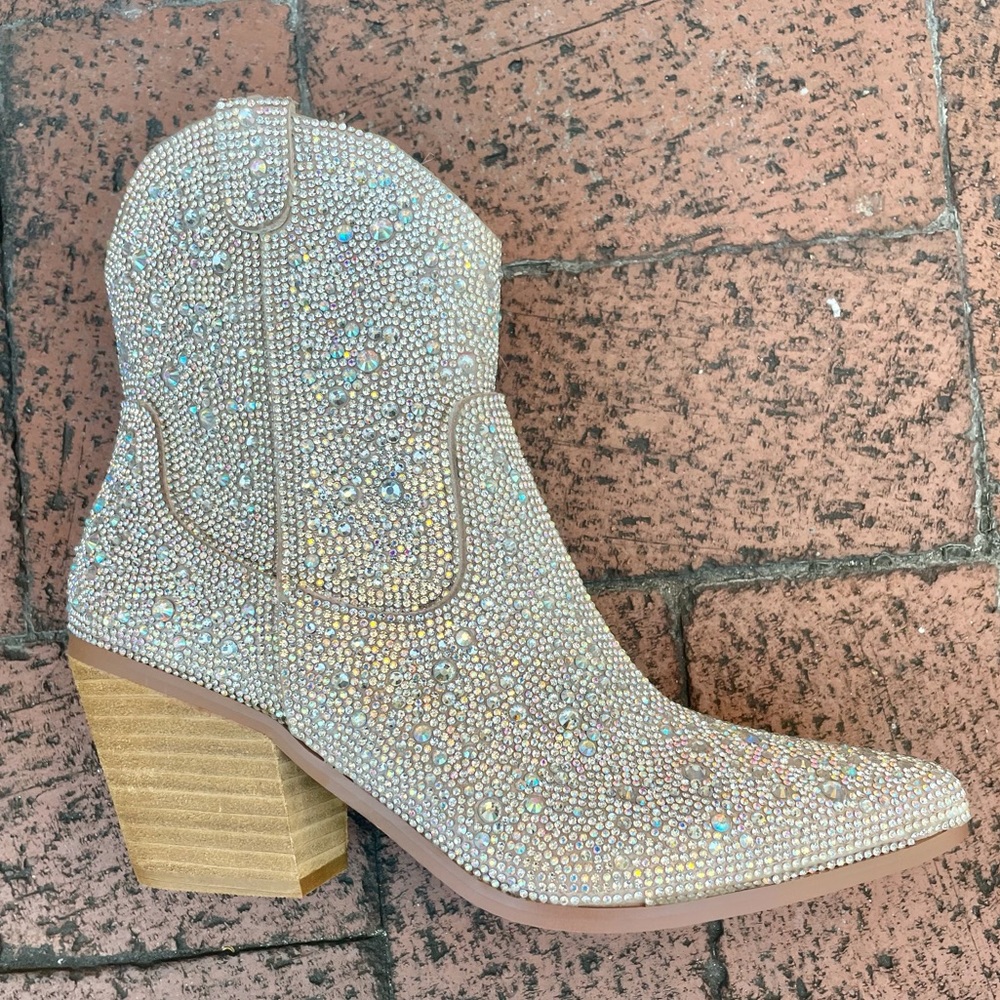 Restock! ANGEL Silver Rhinestone Embellished Ankle Western Heeled Cowboy Boots - Picture 8 of 12